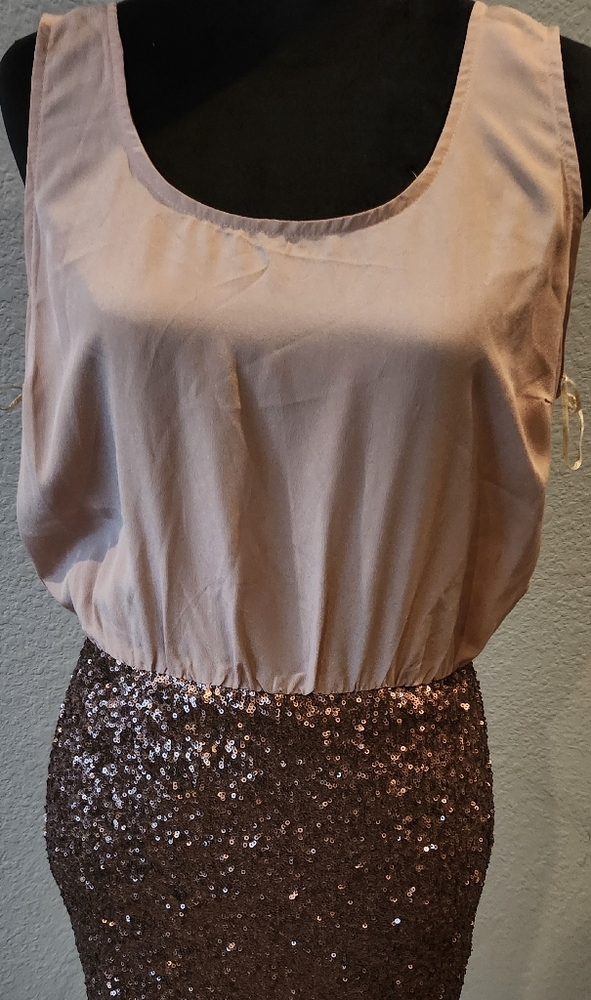 Elegant Tan Sleeveless Top